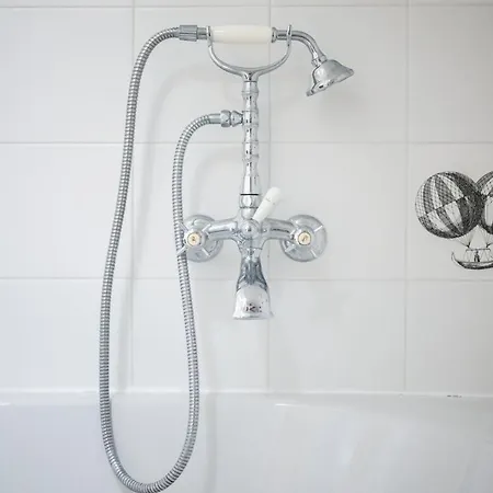 Reckina Havre De Paix Avec Piscine Et Jardin 4*