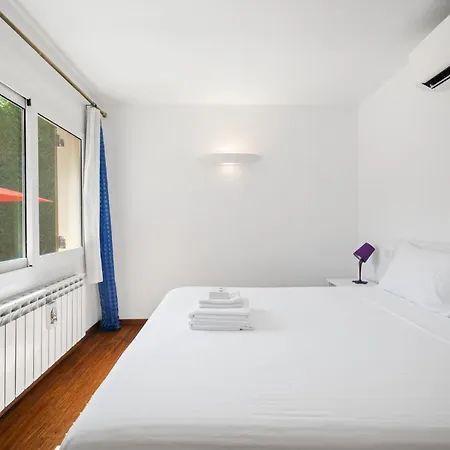 Reckina Havre De Paix Avec Piscine Et Jardin 4*