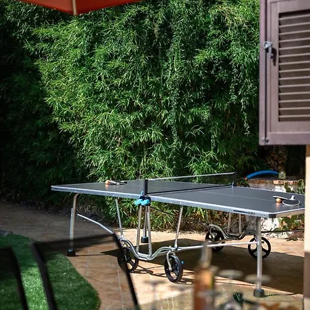 Pensión Reckina Havre De Paix Avec Piscine Et Jardin Rocabruna